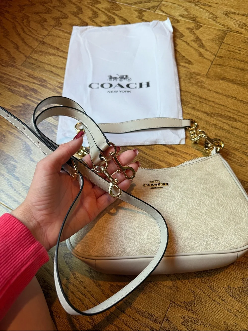 Coach Teri Shoulder Bag Signature Coated Canvas with Gold Hardware